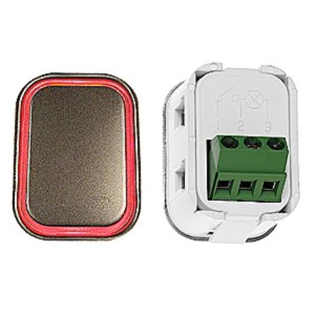 Knapp HM-2535-S röd med blank RF tryckbricka